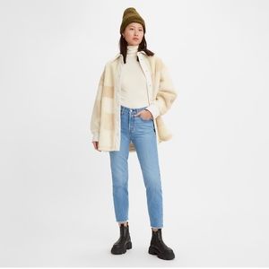 NWT Levi’s Premium Wedgie Icon Ankle Fit Women’s Jeans